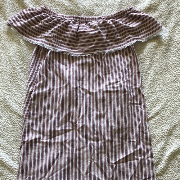 Red+white, vertical striped off the shoulder dress - Picture 1 of 1
